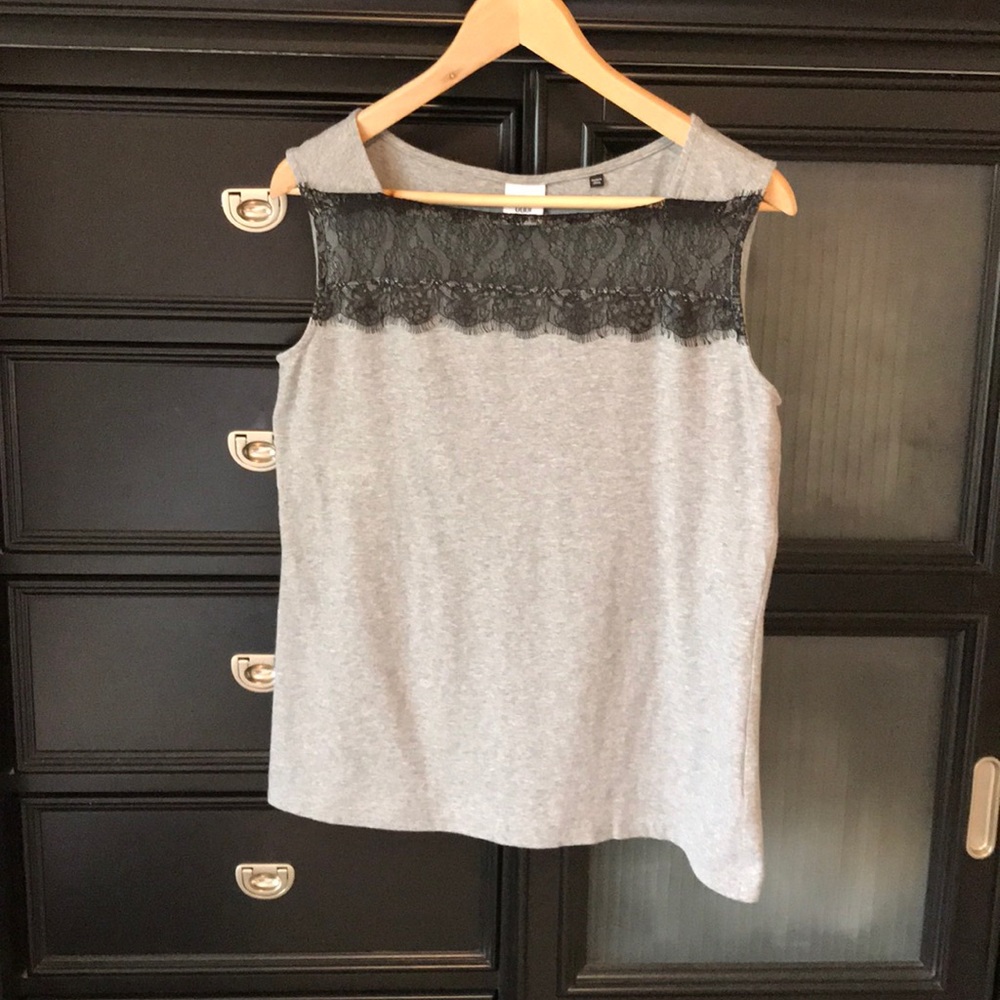 CAbi Lacey Tee